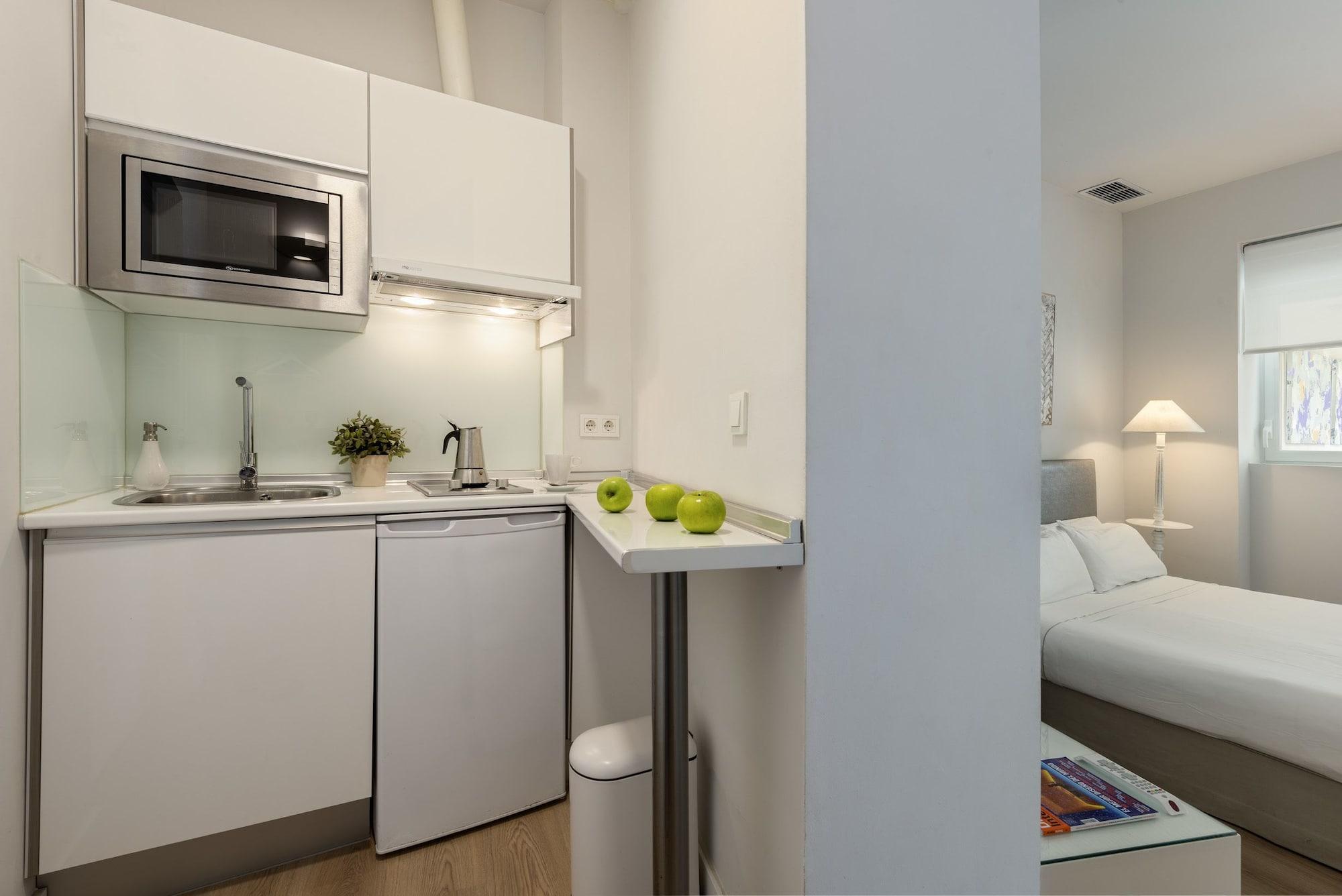 Suites Sevilla Plaza Экстерьер фото