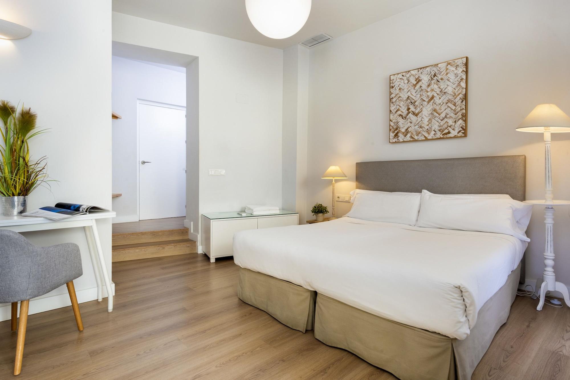 Suites Sevilla Plaza Экстерьер фото