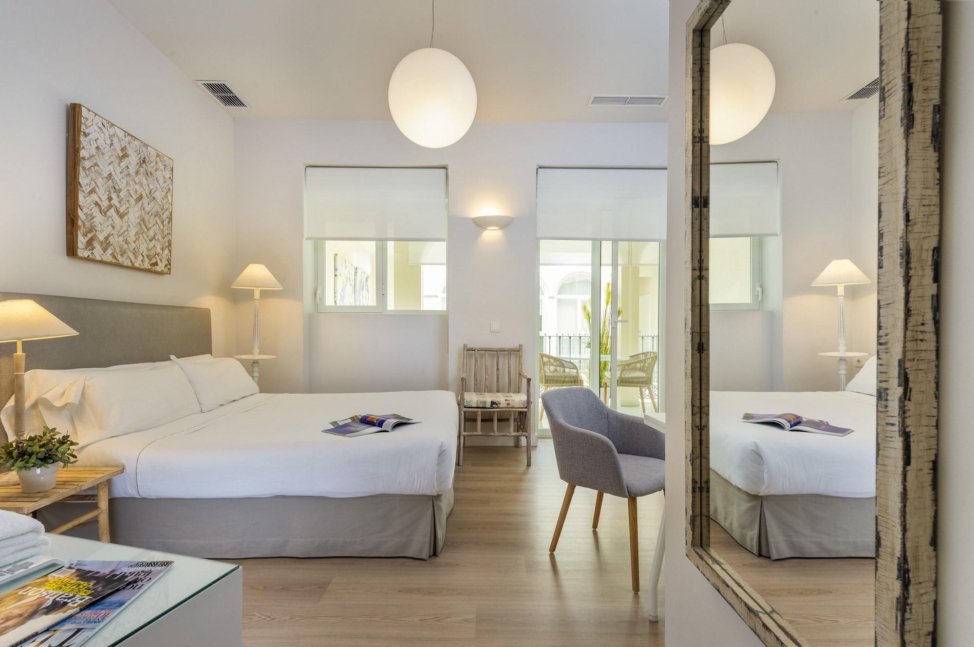 Suites Sevilla Plaza Экстерьер фото
