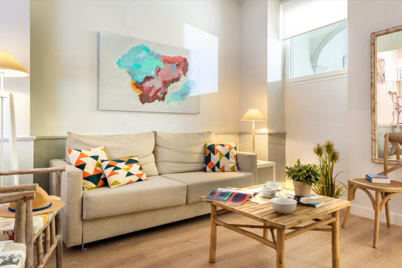 Suites Sevilla Plaza Экстерьер фото