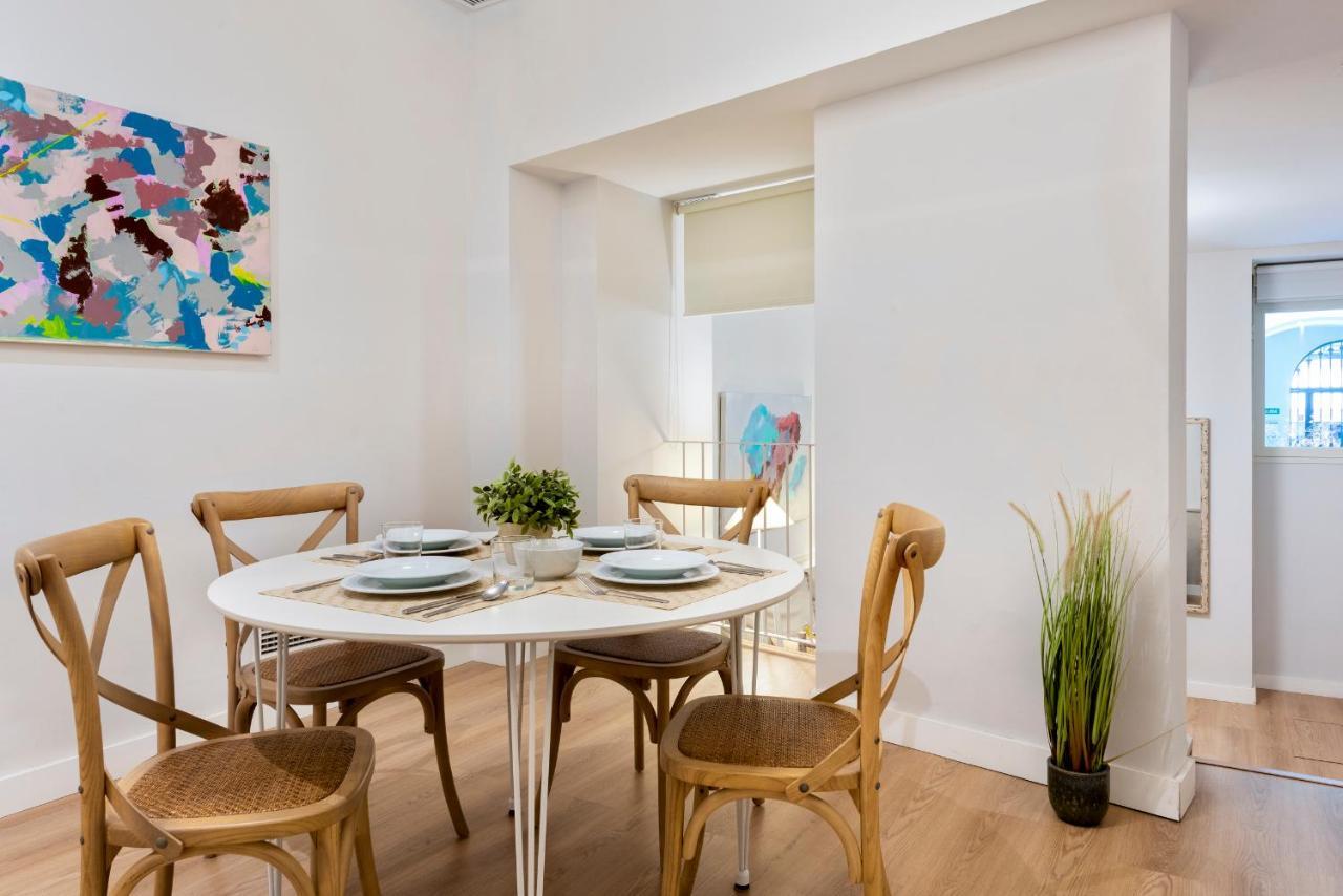 Suites Sevilla Plaza Экстерьер фото
