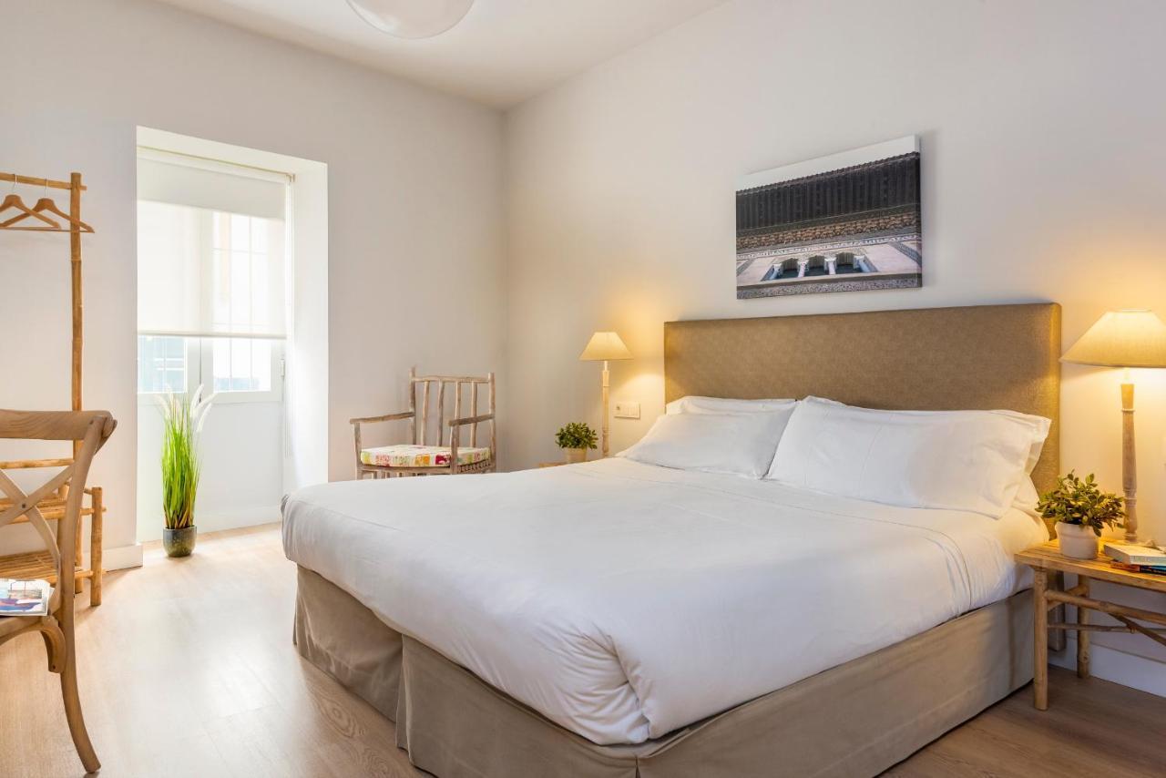 Suites Sevilla Plaza Экстерьер фото
