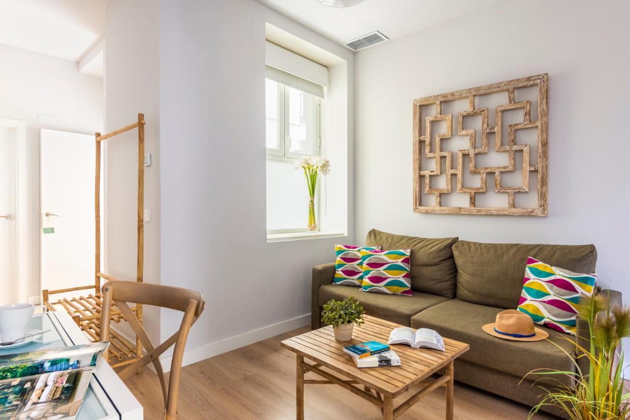 Suites Sevilla Plaza Экстерьер фото