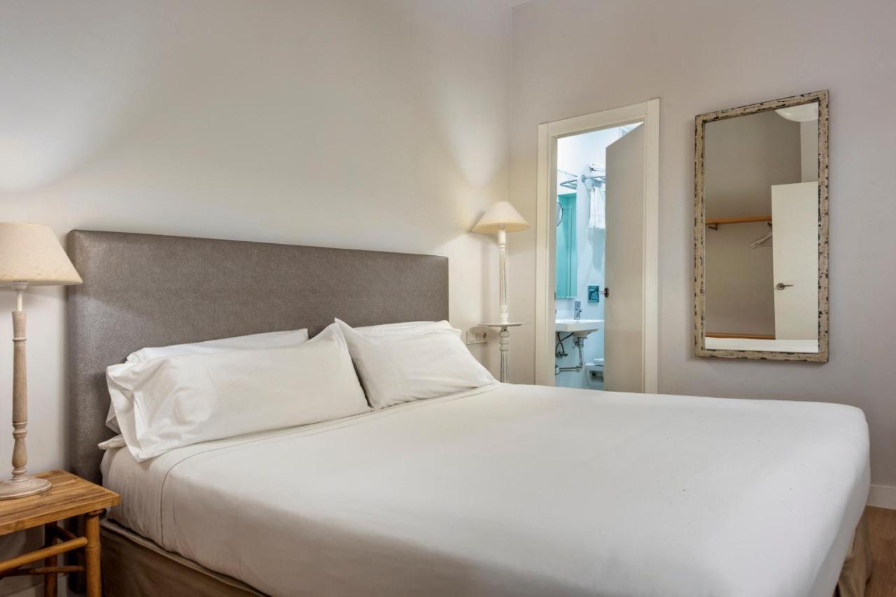 Suites Sevilla Plaza Экстерьер фото